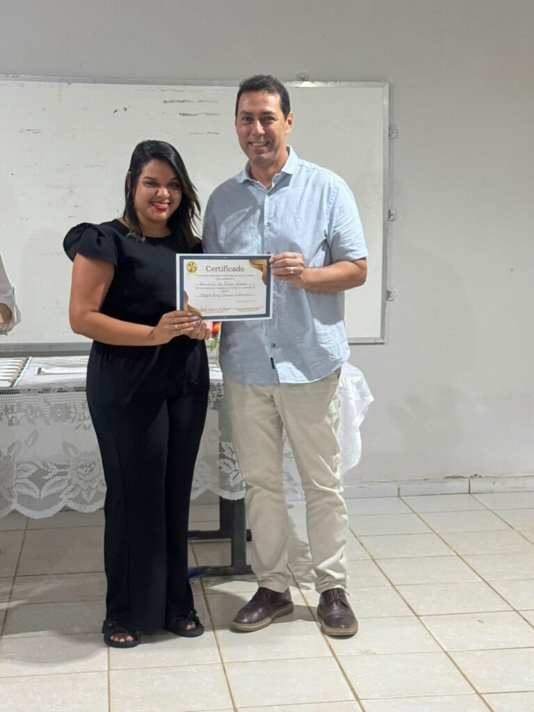 Novos Gestores Escolares Recebem As Boas Vindas Do Prefeito De Lucena, Léo Bandeira, Em Cerimônia Ocorrida No Centro De Capacitação